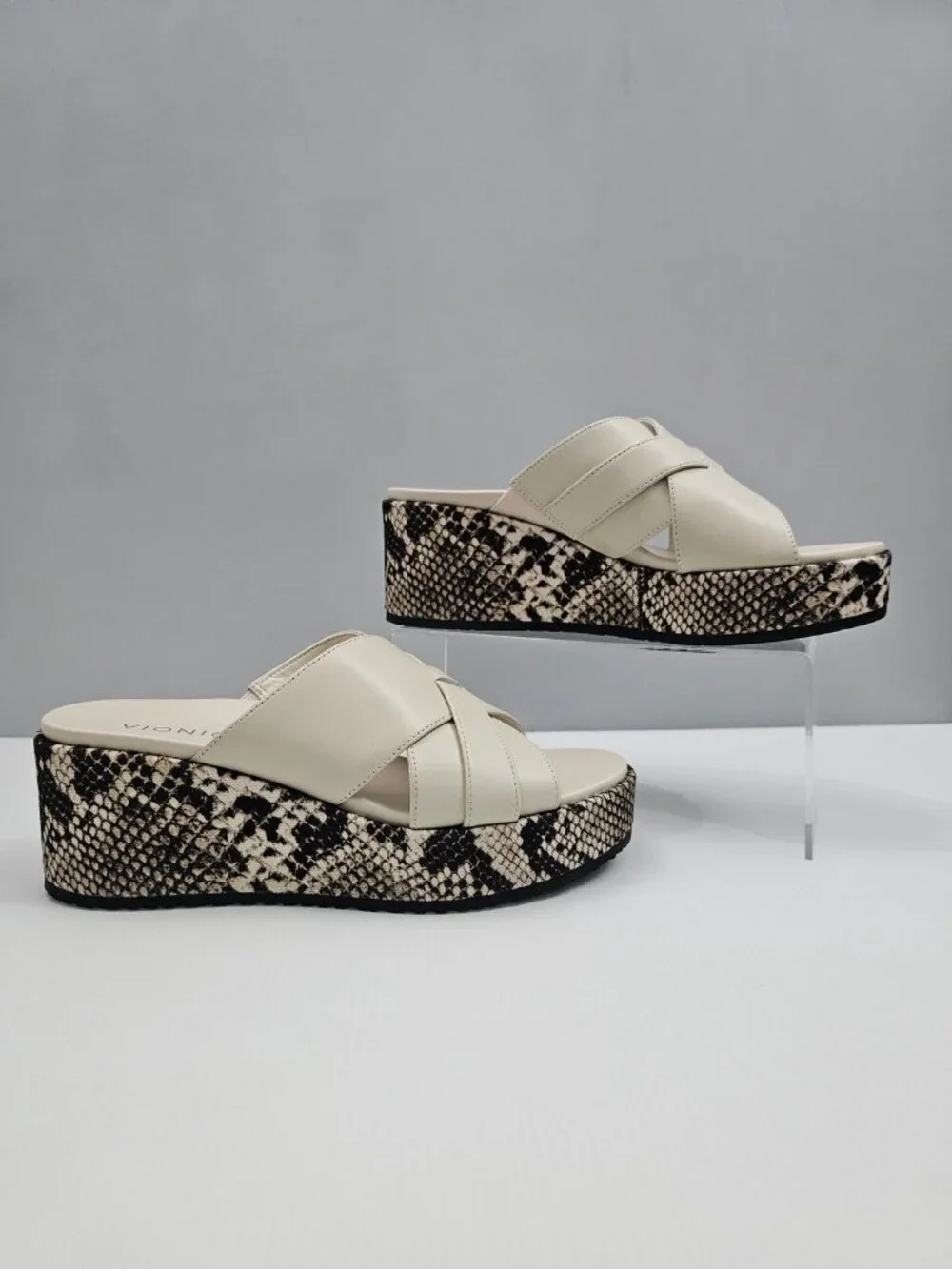 Vionic Dawn Wedge Slide Sandals Womens 9 Cream Leather Snake Print Platform
